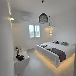 Villa Magia's *