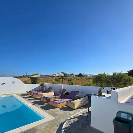 Villa Magia's Naoussa